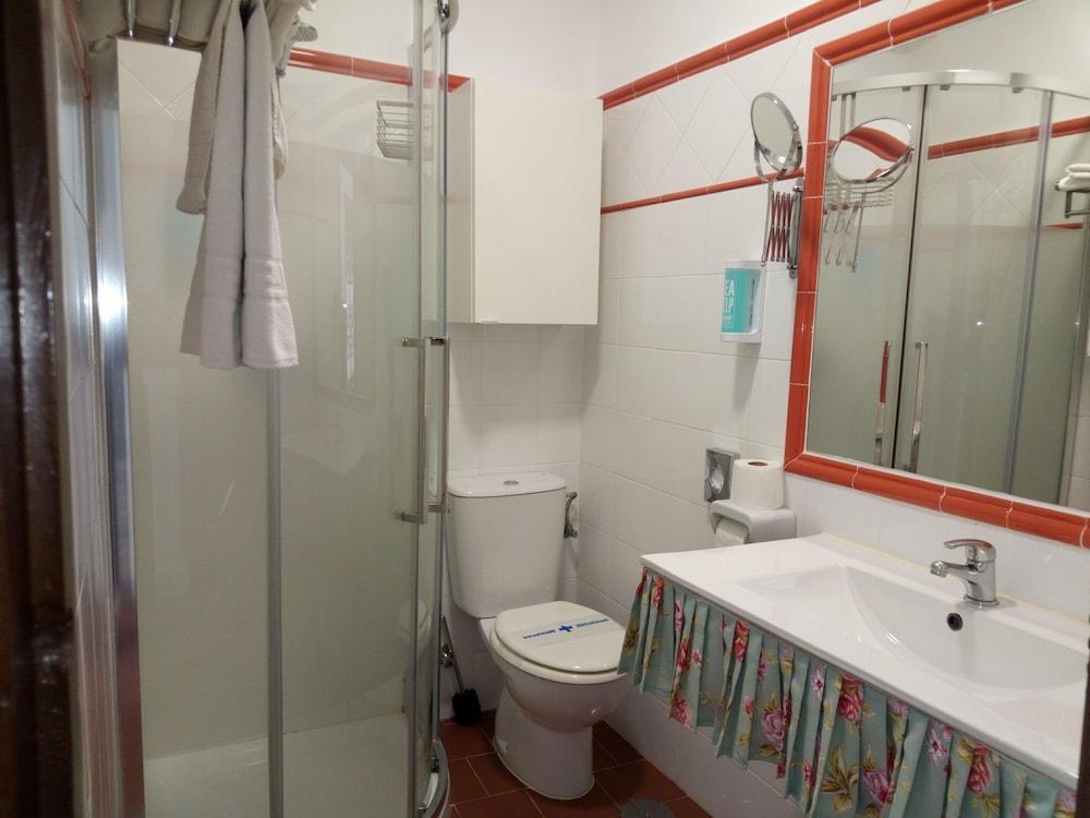 Hostal Gran Capitan Chipiona Esterno foto