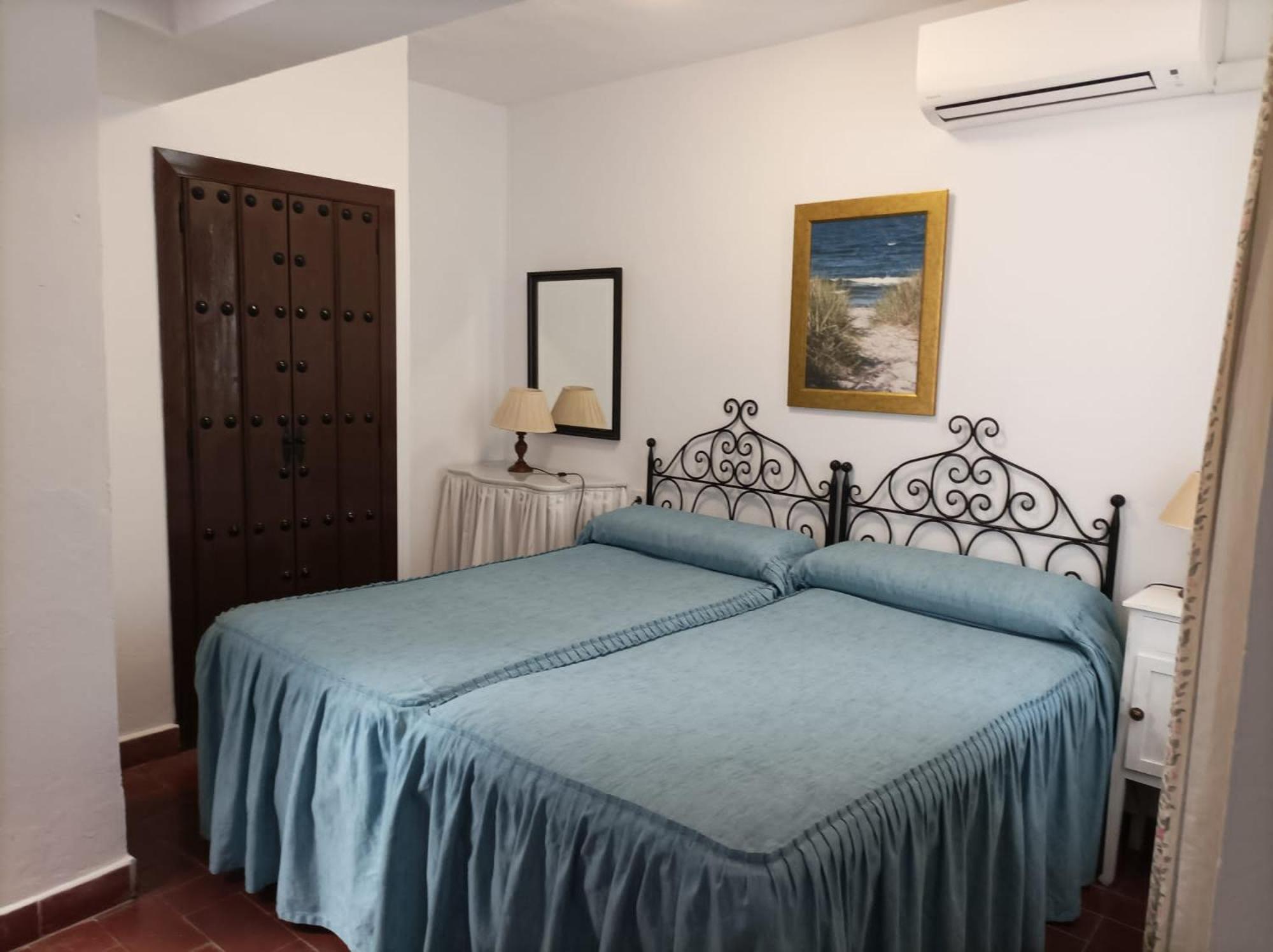Hostal Gran Capitan Chipiona Esterno foto