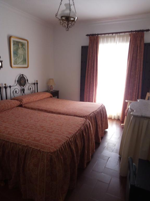 Hostal Gran Capitan Chipiona Esterno foto