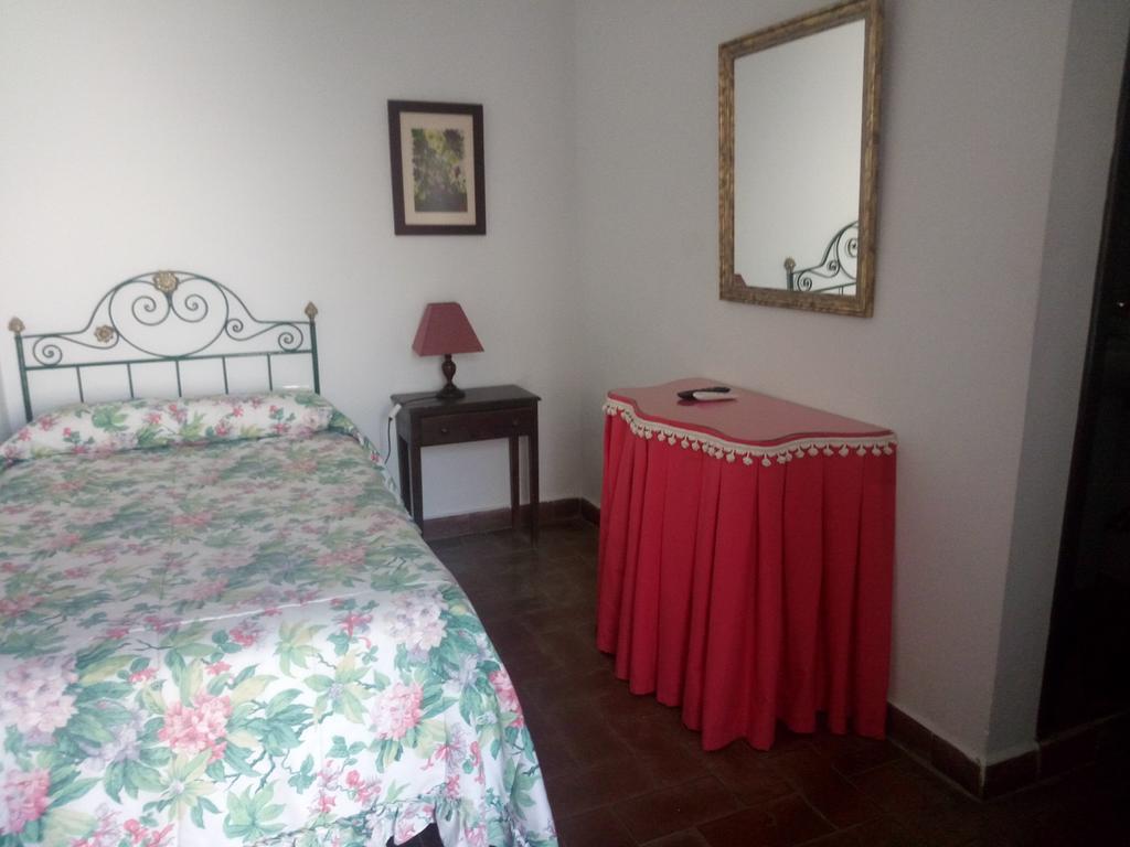 Hostal Gran Capitan Chipiona Esterno foto